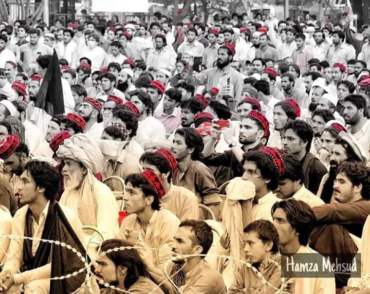 Sh__Ehsas's tweet photo. نن د امن سره ټوپۍ ور وړم ډالۍ کې
د اټـک د سیــند په غاړه پښــتانه دي
ملګرو ما درسره فالو کړئ!
#PTM #ManzoorPashteen
#StopUsingTalibanAgainstPTM
#PashtunLongMarch2Razmak
#AliWazirAttackedByGoodTaliban https://t.co/BkTrLab3LN
@a_siab https://t.co/4U3uKSJMTI https://t.co/MuchtUwvtK