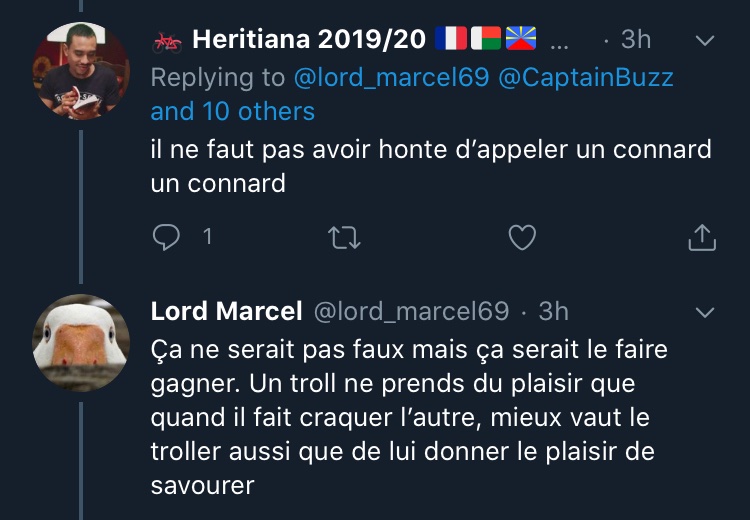 Captain Buzz tweet media