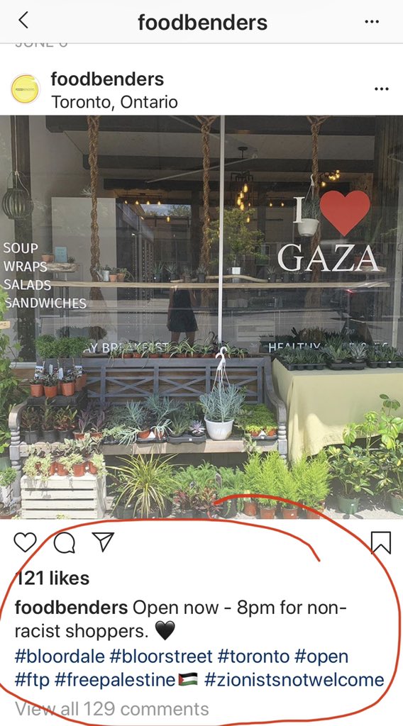 MichalSabra's tweet photo. Just another day, just another Toronto restaurant prohibiting #Jews from entering their racist establishment. Antisemitism on full display- #zionistsnotwelcome  
#Boycottfoodbenders #ShutThemDown 
#foodbenders https://t.co/CDkvgOc2ax
