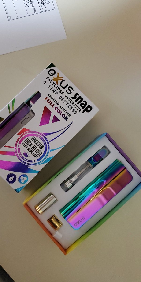 MeganBaldwin's tweet image. Love this!!! Upgraded 💕🔥💨💨💨💨💨 #exxus #vape #smokin #thursdayvibes #dmme