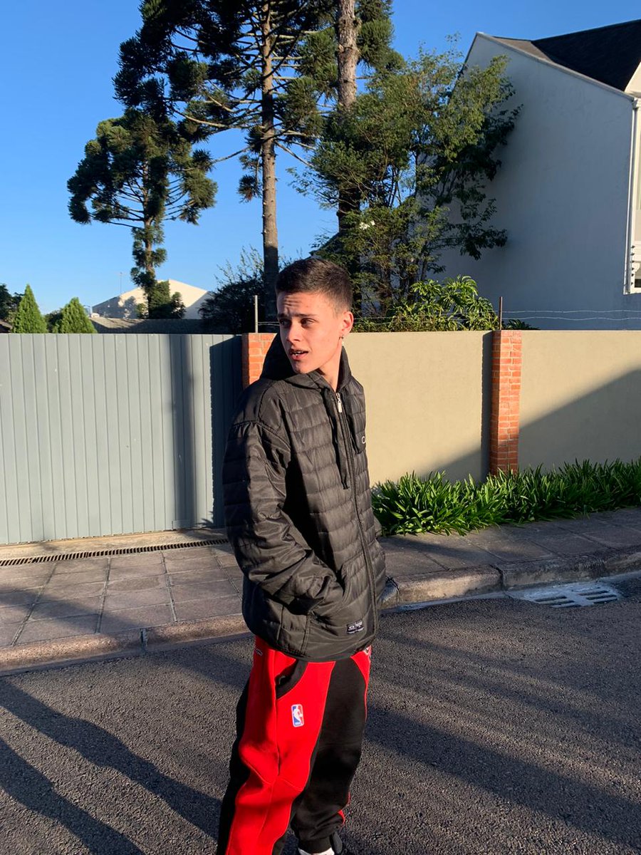 _Maidelll_'s tweet photo. Se não vem pro insta, vem pra cá 🤷‍♂️ https://t.co/PDtO4KGmn4