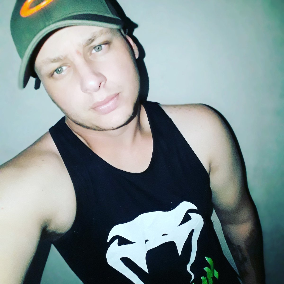 crismerloto's tweet photo. #NewProfilePic https://t.co/j94iuFIvTz