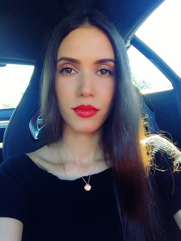 ScoTriplets's tweet photo. Are you still supporting #blacklivesmatter movement? Wearing my black shirt today in support. Keep spreading the message, don't let it be just a trend thing. #support #blm #notjustatrend https://t.co/JhWVbIJelK