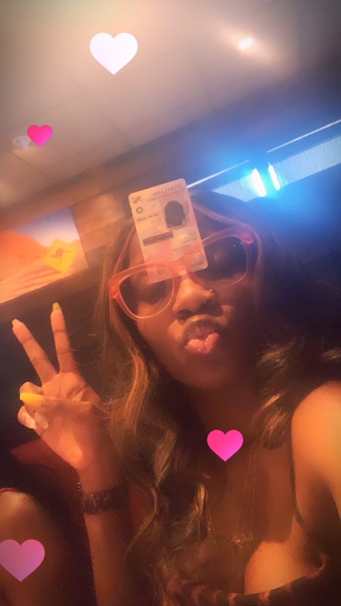 theMAYAn_empire's tweet photo. card me baby😌 #21shit https://t.co/S8kJURHpTv
