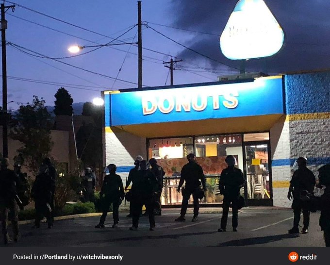 NE Lombard 😂 https://t.co/I5uUsRNDDz