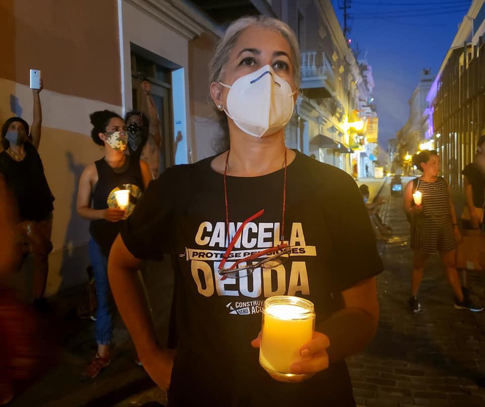 OtroAcuerdo's tweet photo. AHORA: Vigilia por la extraordinaria. La comunidad de pensionad@s sigue en la calle porque esto no ha acabado. Queremos Retiro Digno Ya.
#Retirodigno
#PC2434
#ConstruyamosOtroAcuerdo https://t.co/QZtilDFdEw