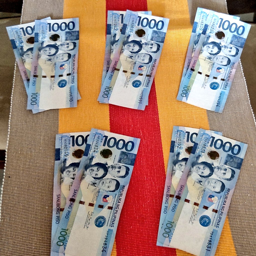 ma1208an's tweet photo. Win one of these if you tweet with us tomorrow! Lets enjoy our twitter party okies💛💛💛

Salamuch po Pa-Havs, Ate😁

@mainedcm
#MaineMendoza
#MaineversaryBukasNa https://t.co/yTvxfM87EC