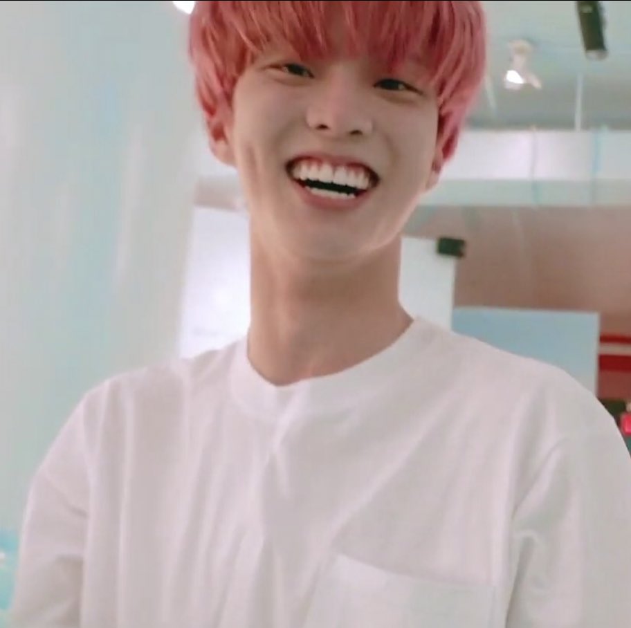 – changmini hope this smile never leaves his face :,,,