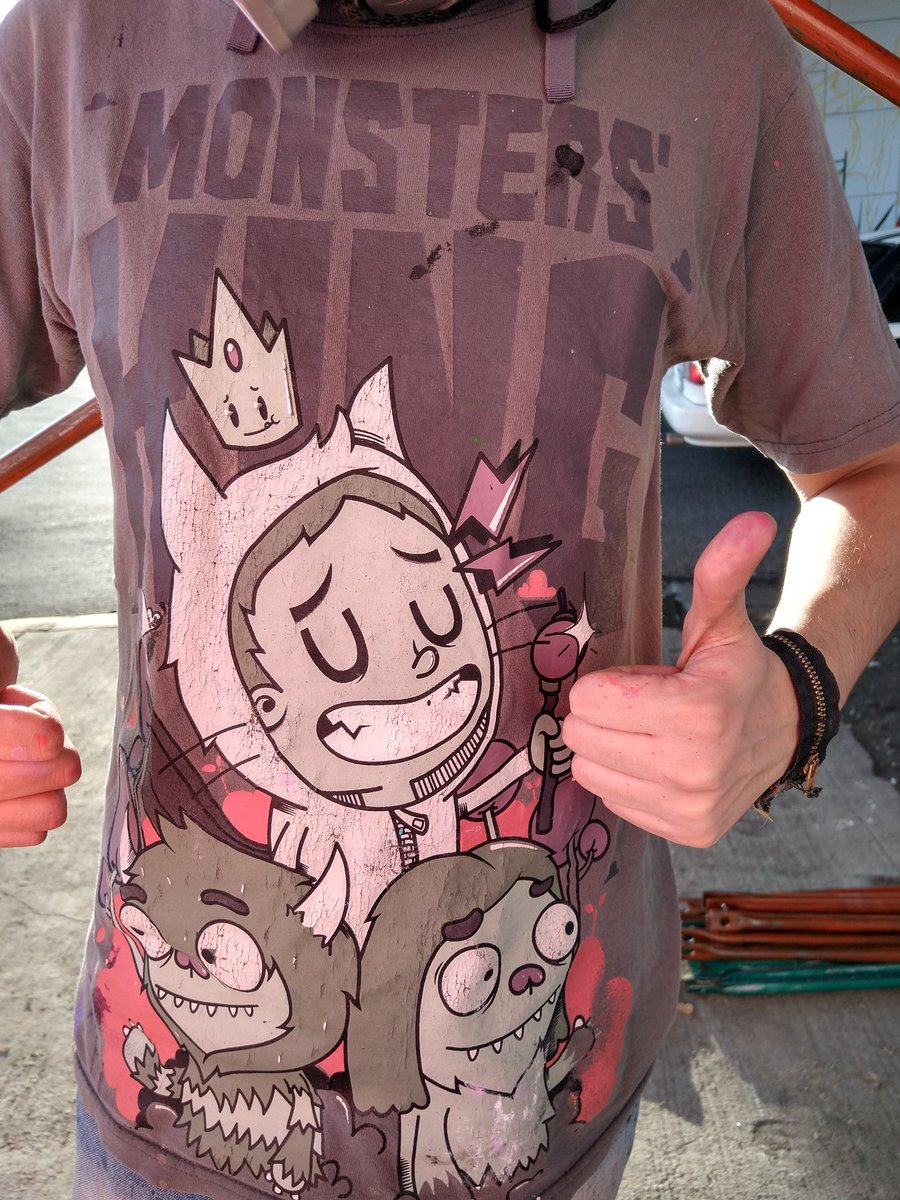 ArtyandChikle's tweet photo. Un diseño que hicimos para @reyesstreetwear, inspirado en where the wild things are, hace ya algunos años.
Nos sigue gustando mucho este diseño :3
#artyandchikle #illustrationoninstagram #illustrationart #mauricesendak #tshirt #tshirtdesign #ilsk https://t.co/KOMo4Ioyzb