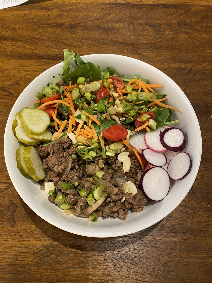 CoachT_Johnson's tweet image. Just finished my 24 hr fast with a 2 mile run. Sitting down to enjoy this meal.

Worth it.

#thefastingchallenge 
#leadersarelearners