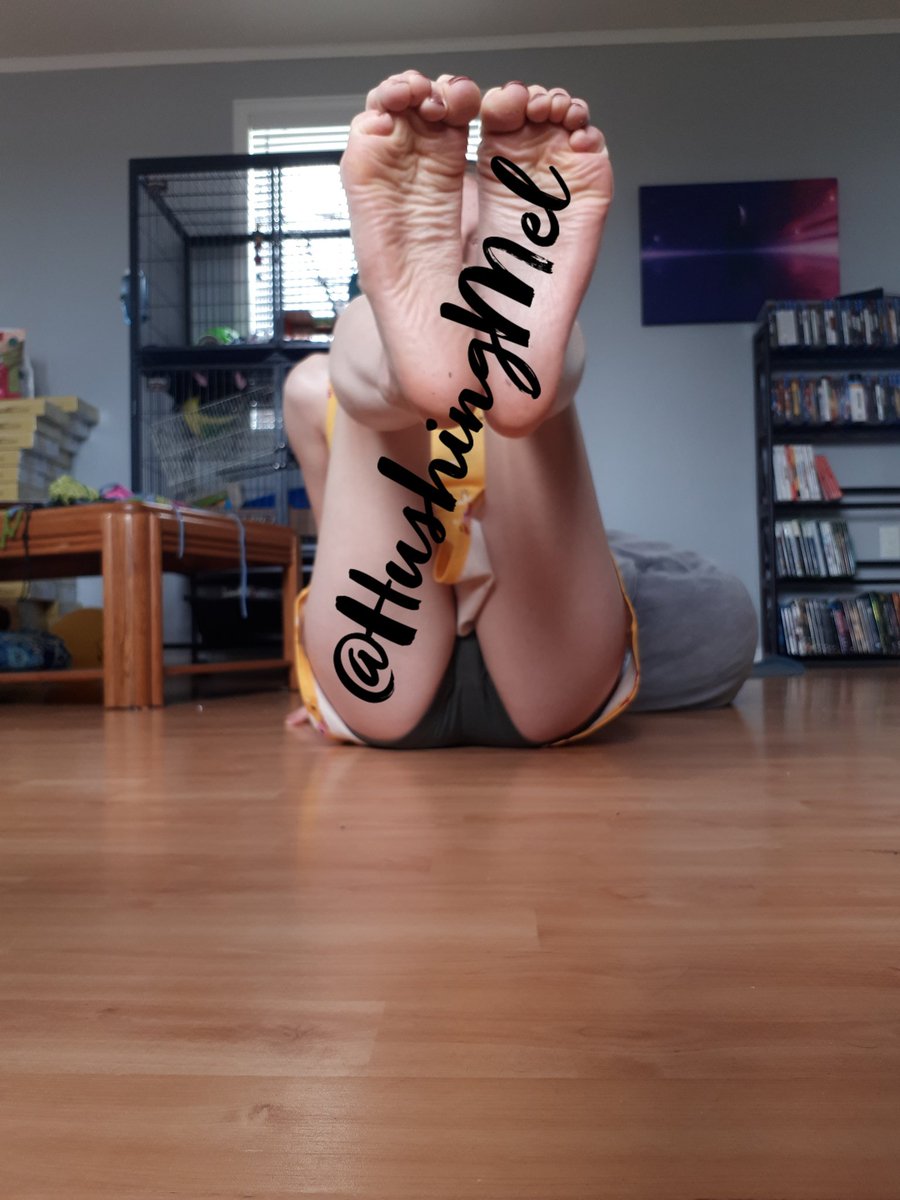 HushingMel's tweet photo. ☀️Yellow Sundress Set☀️
Sneak peak before this set drops into onlyfans tomorrow.
First 10 subscribers only 3.20$

Keep your tongue out untill I say so sub, these feet aren't gonna lick themselves😛

footfetish ~ footgoddess ~ soles ~ findom ~ footworship ~ longtoes ~ wrinkledfeet https://t.co/BROPOL9gZz