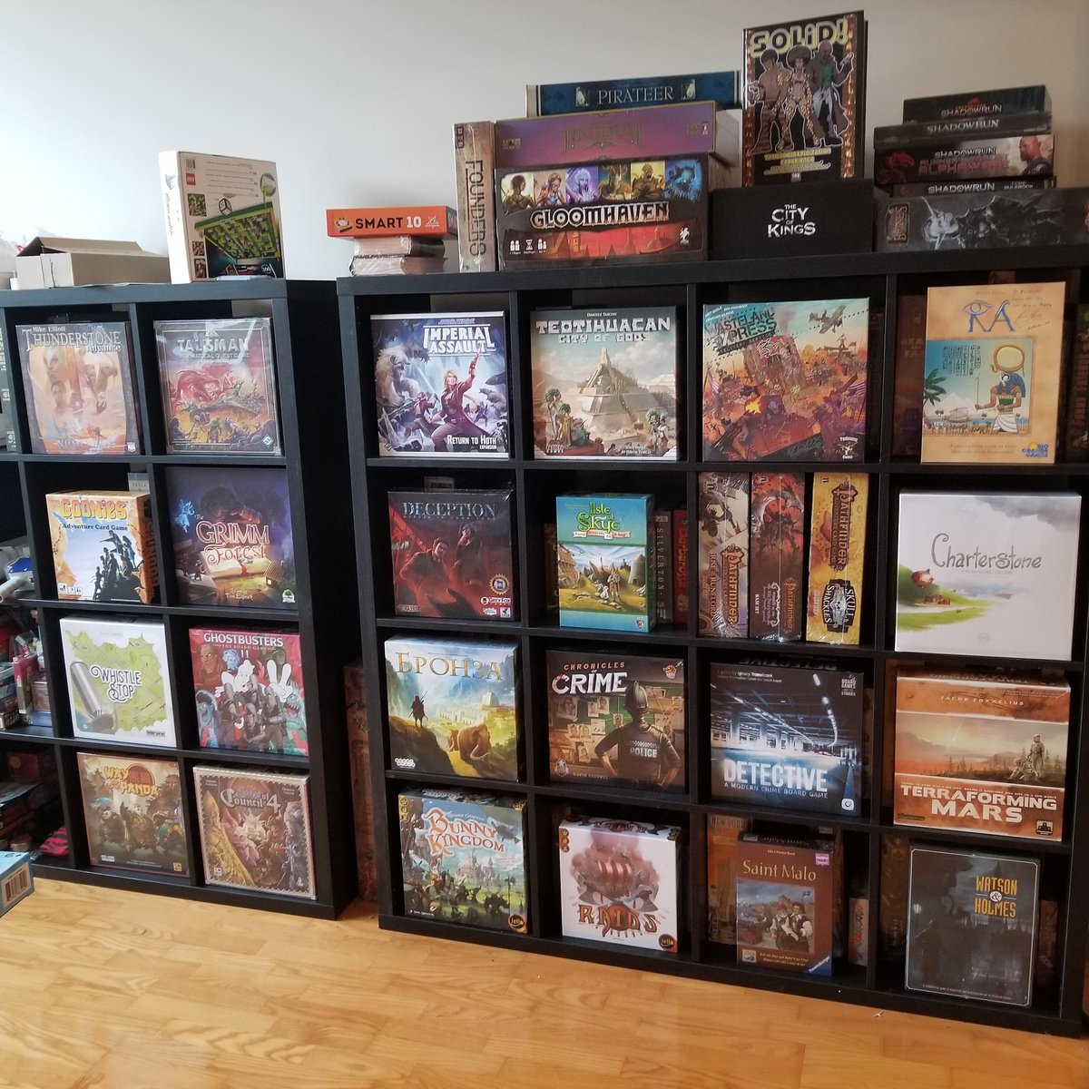 Less than half my collection ... show me yours!

#boardgames #tabletopgames #tabletopgaming #TabletopMatters #boardgame #boardgamegeek