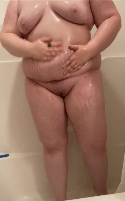 Here’s a still from my very first #pornhub video! 
#shower #showering #bbw #fat #chubby #onlyfans #thighs