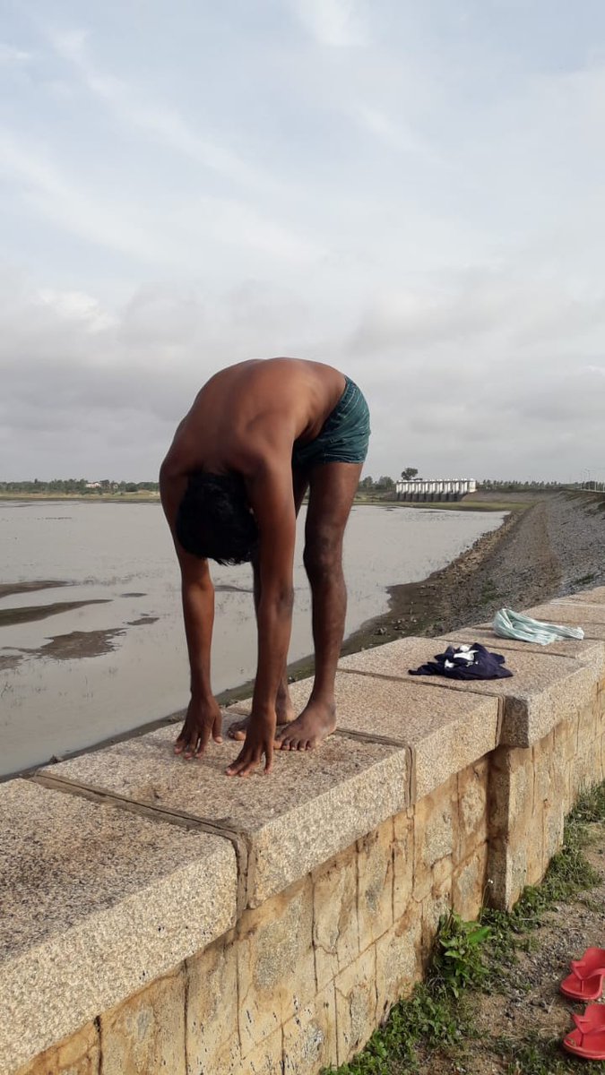 laxmanapy's tweet photo. @Ballari Yoga Day celebrate VLEs https://t.co/YyADa9SydA