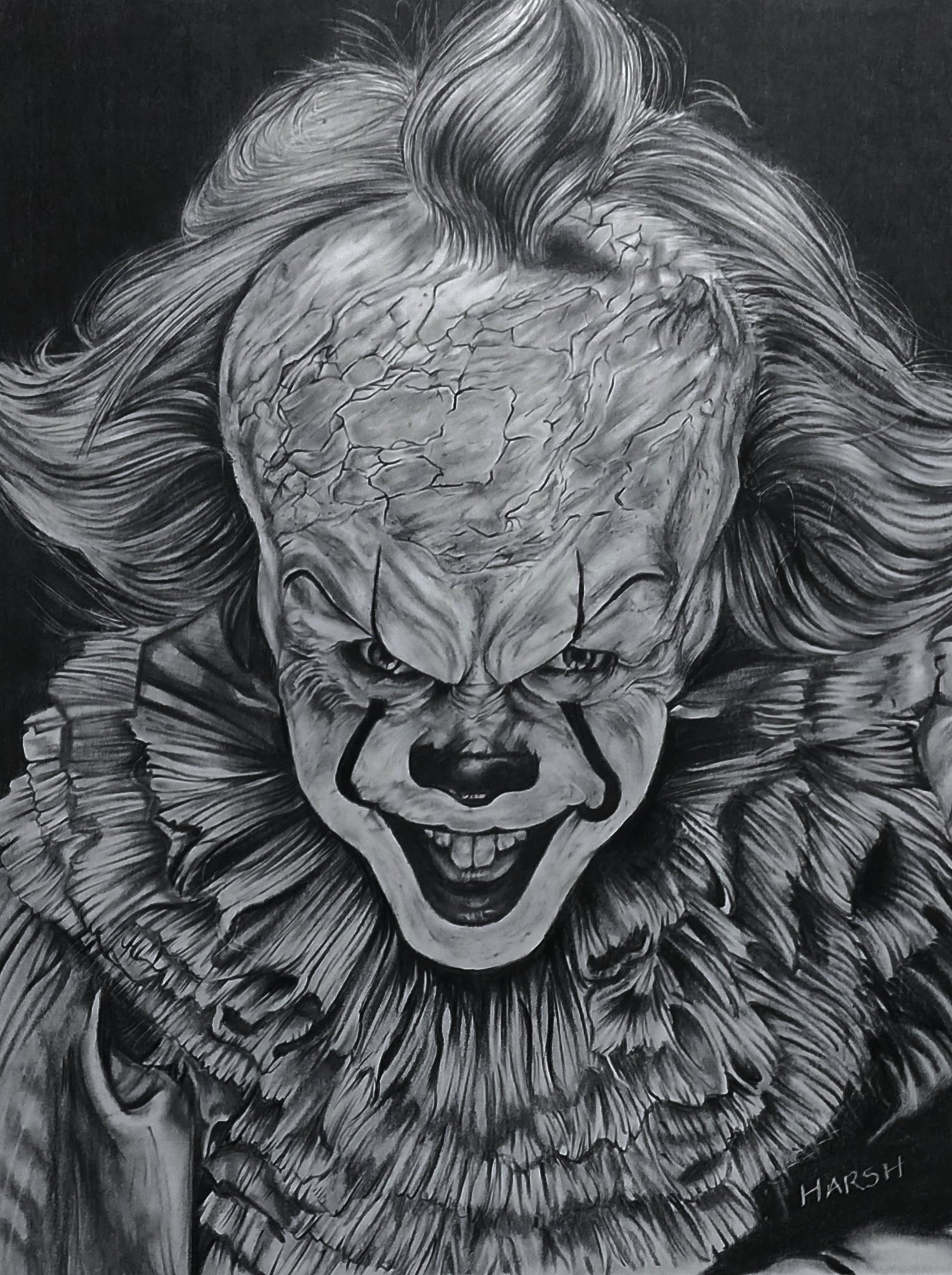 GANYACINEMAART on X: Between drawing and drawing my little #sketch IT  (2017) I love this clow #pennywise #IT #movie #HorrorMovies #drawing  #alternativemovieposter  / X