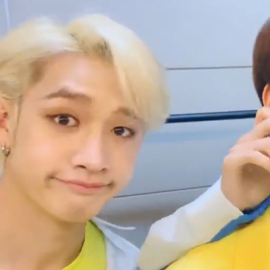 tiny__chans's tweet image. he said :] #방찬