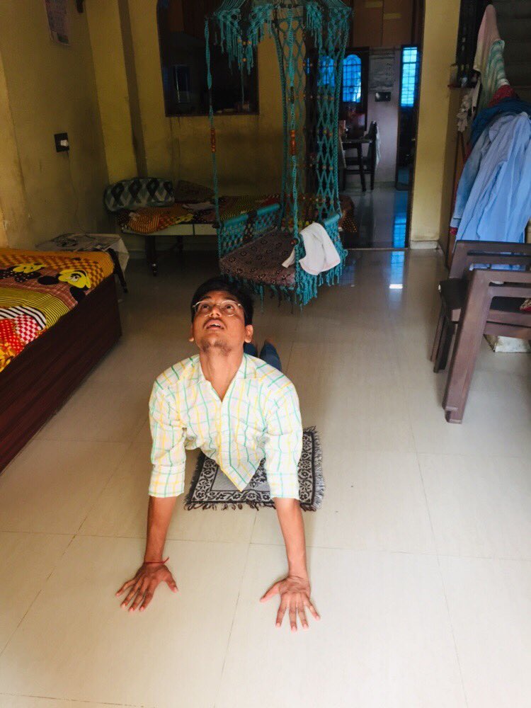 HarpalsinhSang2's tweet image. International Yoga Day 2020 🧘‍♂️ #increase Confidence #Induce Better Sleep #Calms the mind  #DoYogaBeatCorona @narendramodi @BJP4Gujarat @vijayrupanibjp @Nitinbhai_Patel @MoHFW_INDIA @sanghaviharsh @drharshvardhan