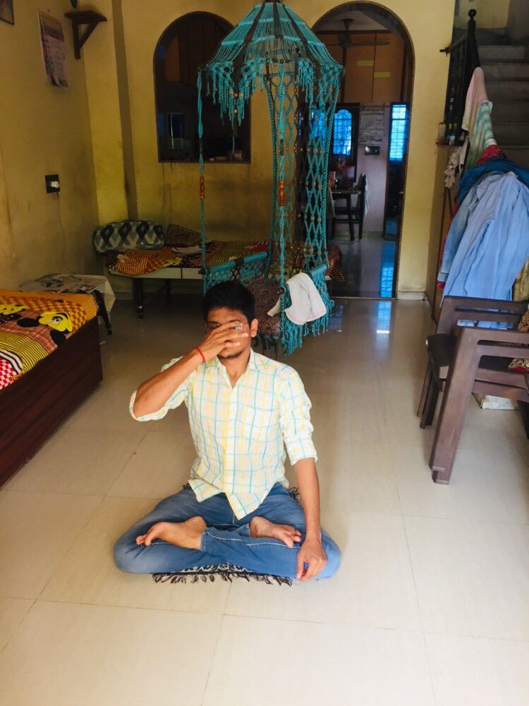 HarpalsinhSang2's tweet image. International Yoga Day 2020 🧘‍♂️ #increase Confidence #Induce Better Sleep #Calms the mind  #DoYogaBeatCorona @narendramodi @BJP4Gujarat @vijayrupanibjp @Nitinbhai_Patel @MoHFW_INDIA @sanghaviharsh @drharshvardhan