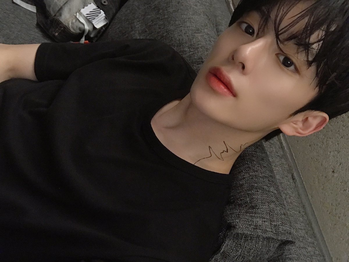 VRVR_VERIVERY's tweet photo. @by_verivery 200621 | Twitter VERIVERY | #Kangmin
No queda mucho tiempo
Hasta que nos reunamos

#베러 #VERRER #Esperen https://t.co/MYL2ttcm9Q
