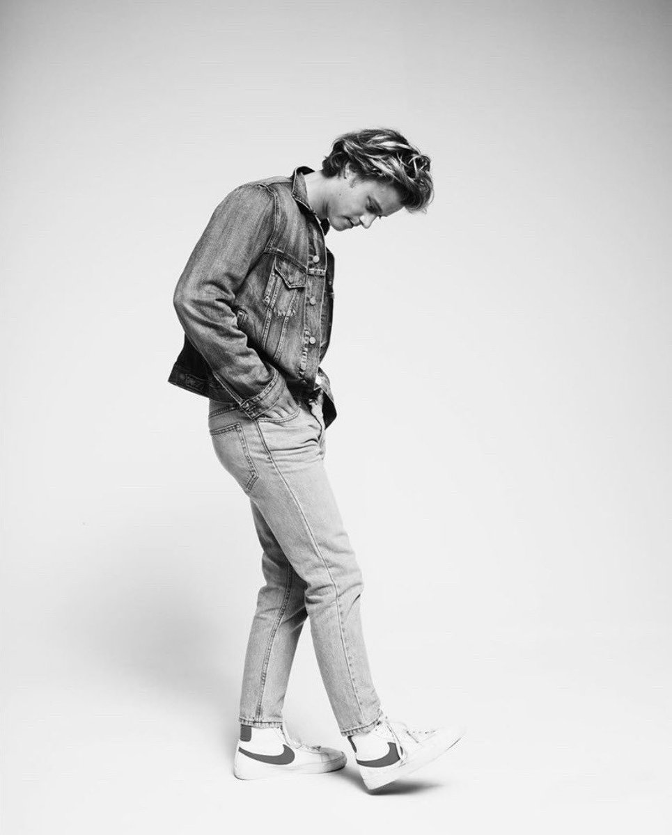 rudy pankow as harry styles: a thread