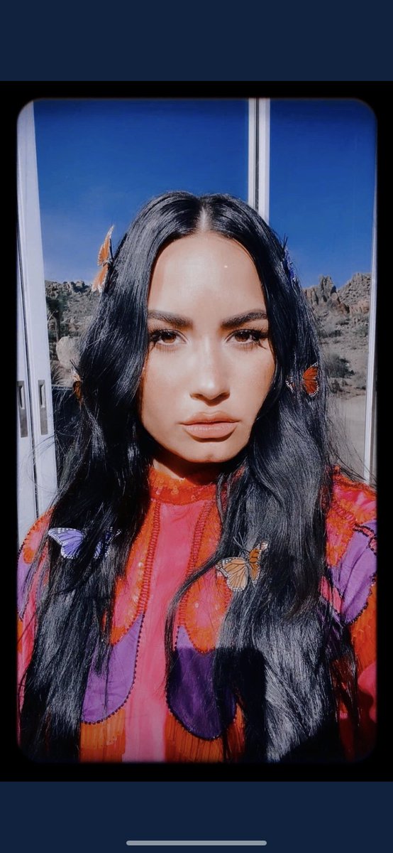  Demi Lovato: A Thread 