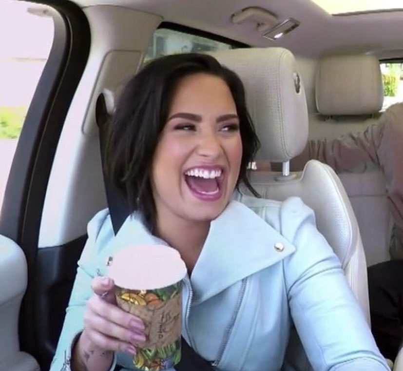  Demi Lovato: A Thread 