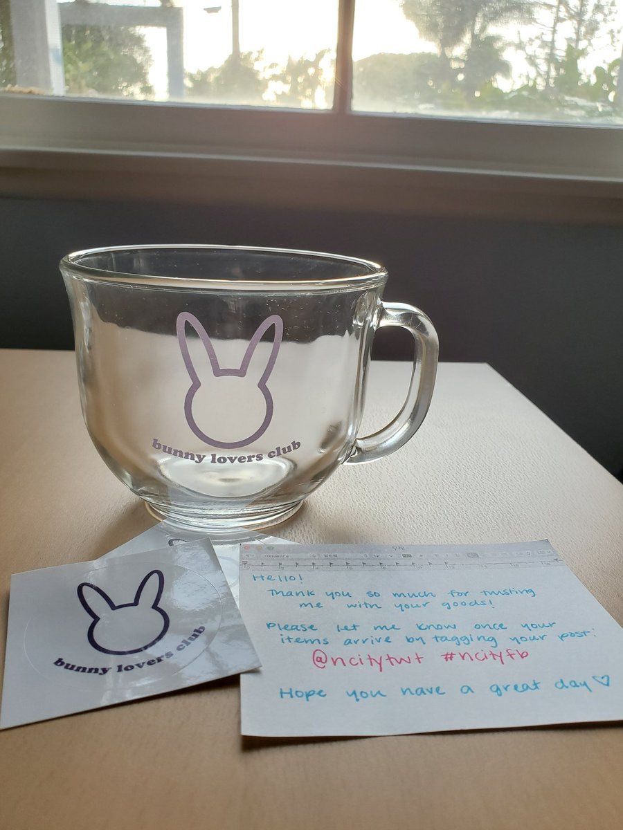 okaaayyeee's tweet photo. i got my bunny lovers cup!! thank u sm @ncitytwt its so cute~ #ncityfb https://t.co/jWIqKX9zwV