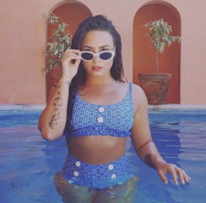 i interrupt these videos to bring you these pictures