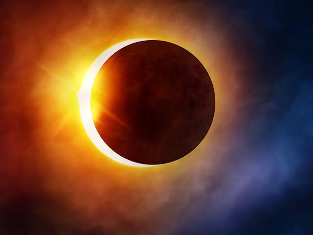 BloggerParapat's tweet photo. Siang ini (Minggu, 21062020) akan terjadi gerhana matahari cincin. Secara umum, gerhana di Sumut akan dimulai pada pukul 13.37 WIB, puncak gerhana terjadi pada pukul 14.48 WIB, dan gerhana akan berakhir pada pukul 15.48 WIB
.
#BloggerParapat https://t.co/JnuZZoEkF2