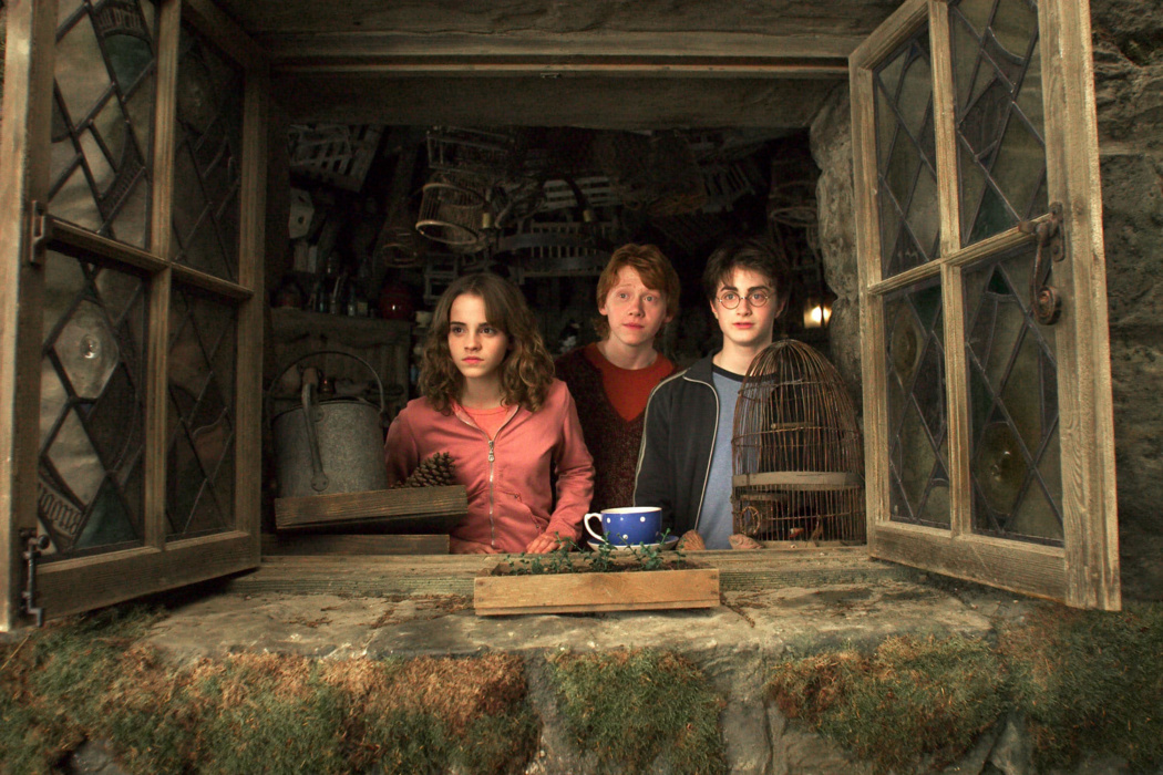 oprofetasite's tweet photo. A gente nunca se cansa de dizer que Prisioneiro de Azkaban é uma verdadeira obra de arte!❤️✨ https://t.co/cSRVXM2B9v