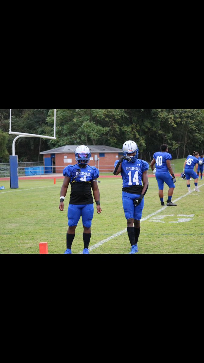 Us in college together really would be ah dream come true💯😂let’s make it happen🐶🐶💛💜<a href="/SmithChavion/">Chavion Smith</a>