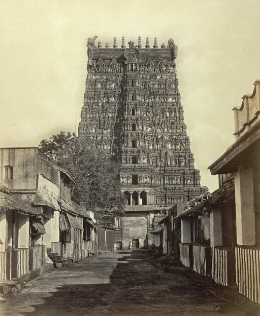 1563 -> பழைய ஊஞ்சல் மண்டபம்-> வன்னியடி நட்ராஜர் மண்டபம்1564 – 72 -> வடக்கு ராஜா கோபுரம்1564-72 -> வெள்ளி அம்பல மண்டபம்-> கொலு மண்டபம்1569 -> சித்ர கோபுரம்-> ஆயிராங்கால் மண்டபம்-> 63 நாயன்மார்கள் மண்டபம்1570 -> அம்மன் சந்நிதி மேற்கு கோபுரம்1611 -> வீர வசந்தராயர் மண்டபம்