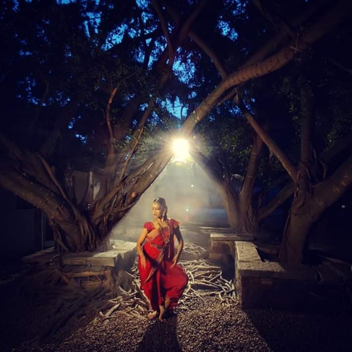 Namami Yoga-Vidye :Yoga is the dance between the light and dark within you. The light is what brings you back to the mat, the darkness is what you uncover there #InternationalYogaDay  #Internationalyogaday2020  #Bharatnatyam  @dancerukmini  #YogaAtHome