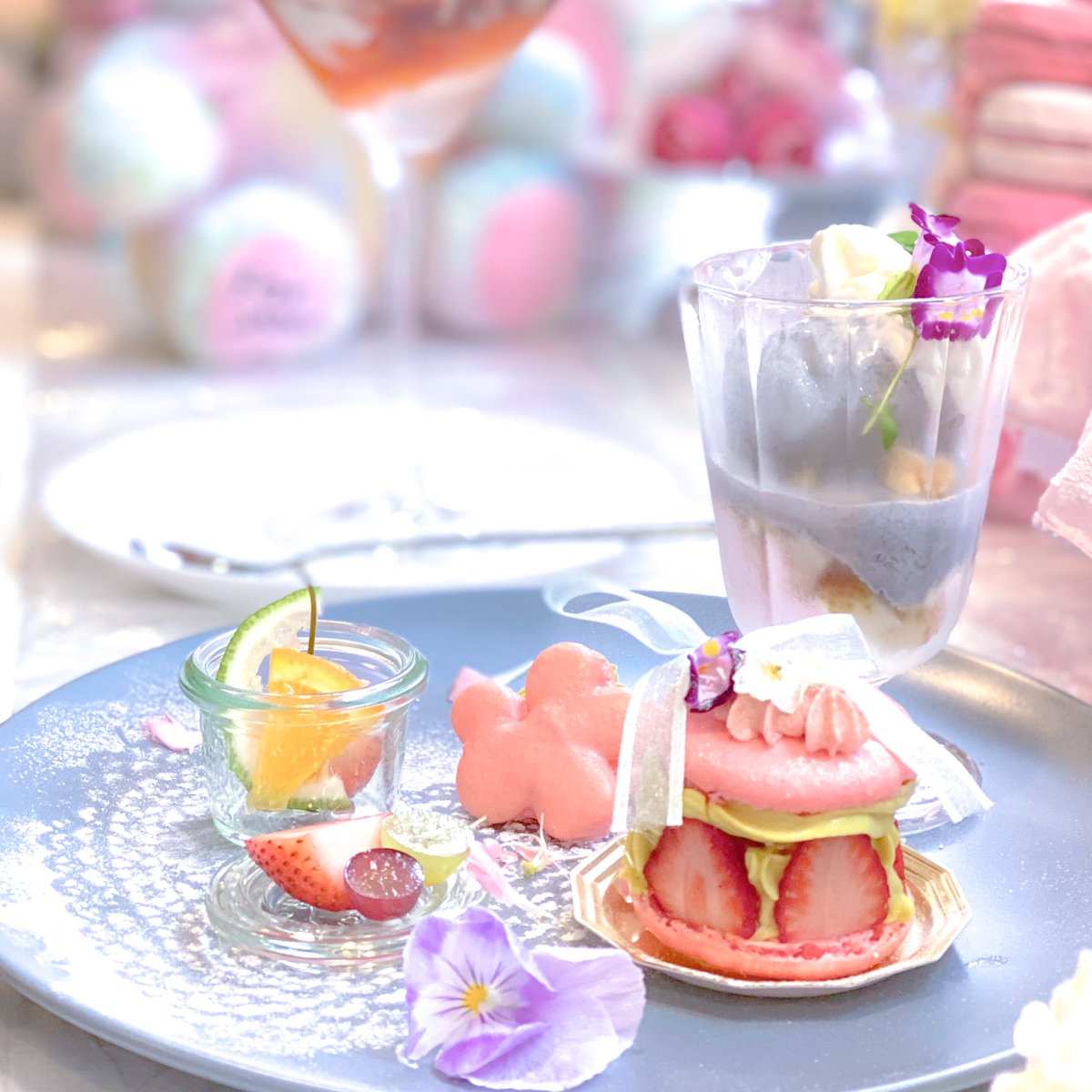 𝚃𝚘𝚖𝚘𝚖𝚒 つくしんぼカフェさんのあじさいパフェとデザートプレート 可愛い 可愛い 𝚃𝚘𝚖𝚘𝚖𝚒 つくしんぼカフェさんのあじさいパフェとデザートプレート 可愛い 可愛い
