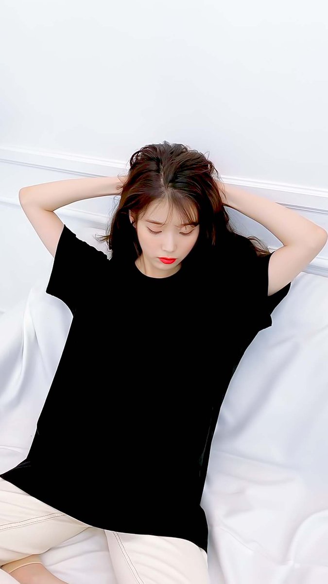 RDgirl27's tweet photo. 🅸🅶 ▪
》》 @/🅼🅾🅾🅽🅻🅸🅶🅷🆃
Me voy a dormir después de otro largo y divertido día, esuchando a éstos chicos súper talentosos, ¡amé la canción! 😍
Buenas noches 🌸
#StuckOnMixtape #JapanMix https://t.co/NejHFR1pP0