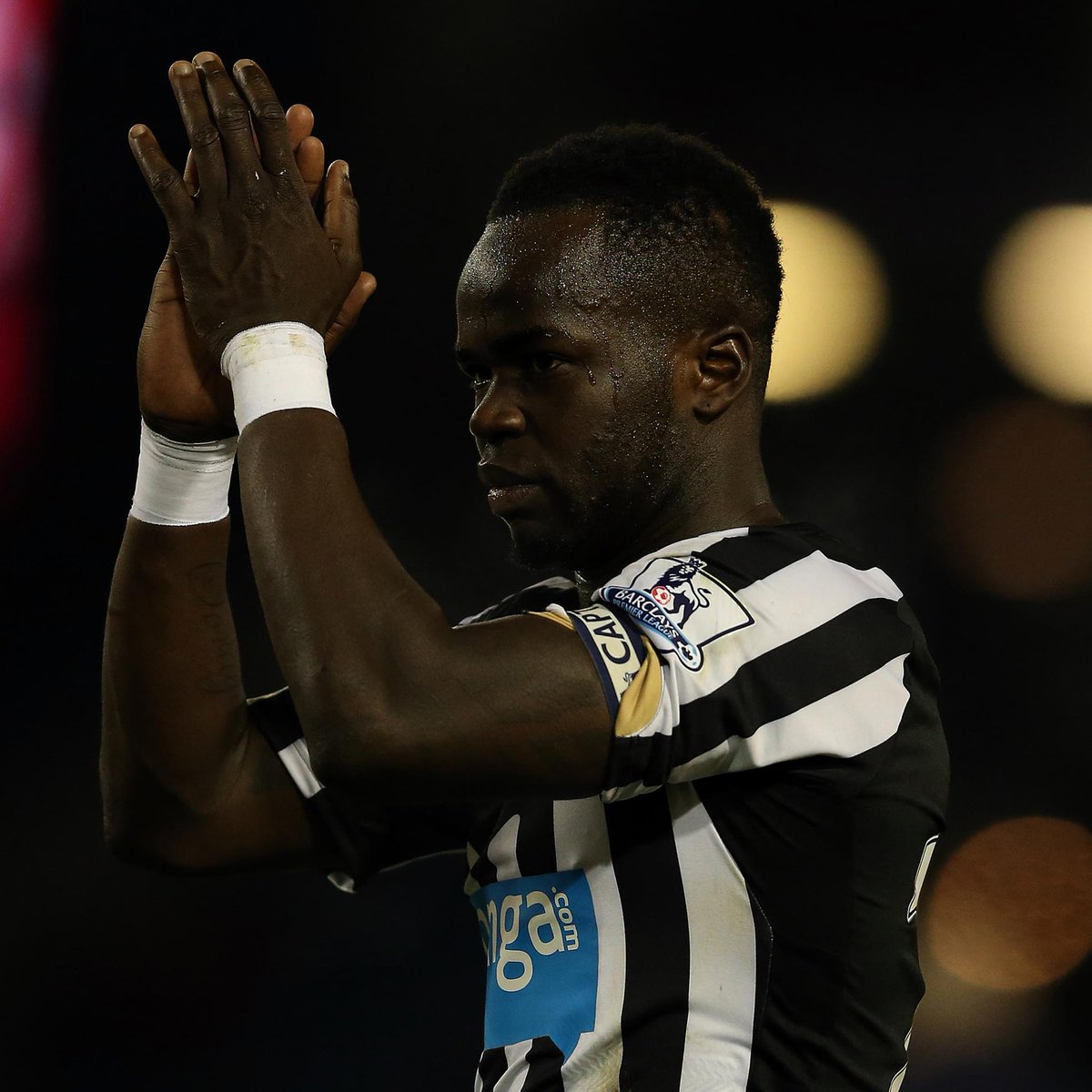 NUFC_Worldwide's tweet photo. HAPPY BIRTHDAY #CHEICKTIOTE GONE BUT NEVER FORGOTTEN #NUFC #RIPCHEICKY 💔🙏 https://t.co/O8hwChIU7t