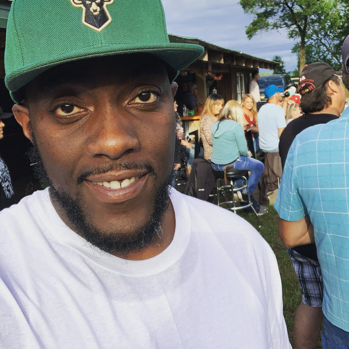 ComedyTrapper's tweet photo. Murdered the crowd bruh! #ComedyTrapper https://t.co/tkVJ9vxdeA