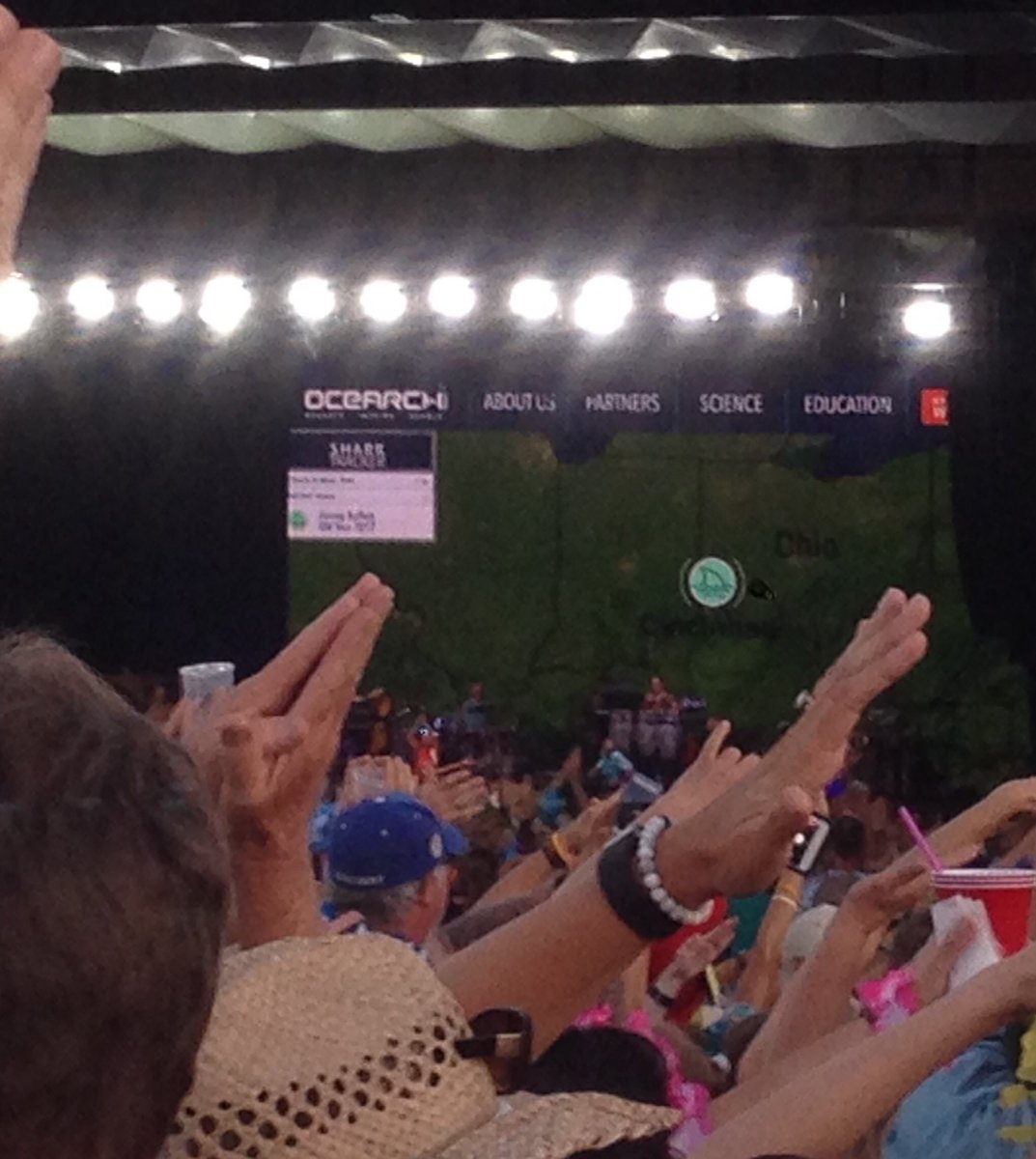 ATesarz's tweet image. Outside watching @jimmybuffett livestream 50th concert Cincinnati, Ohio! We will miss you this year but have our tickets for next year! @riverbendpnc @OCEARCH