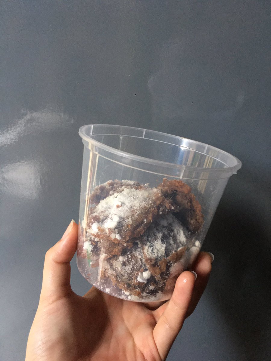 hocravings's tweet photo. Want some desserts for this special day? Order now! We are accepting orders and deliveries. 😊❤️

☑️OREO CHEESECAKE
☑️DALGONA FUDGEE CHEESECAKE
☑️MANGO GRAHAM FLOAT
☑️OREO DEEP FRIED

‼️MESSAGE US NOW‼️

#houseofcravings
#foodcravings
#cravingsatisfied https://t.co/WJPfIjVCod
