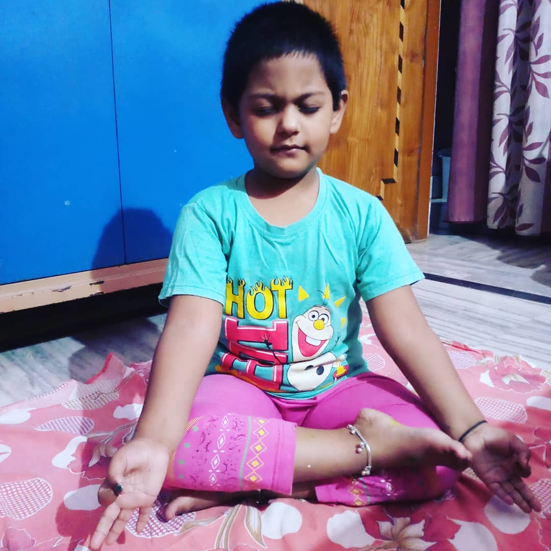 SatapathyJeesa's tweet photo. #IdoYogaatHome https://t.co/xInFow1Lju