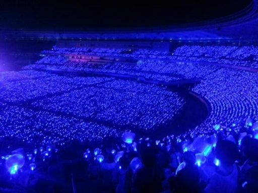 elfopeia's tweet photo. #PepsiFandom #DBSJ #CassElf #RedandBlue β€π#BigEast #SuperJunior #TVXQ @SJofficial @TVXQ #Blue ππ¦ https://t.co/CieRz4sNst
