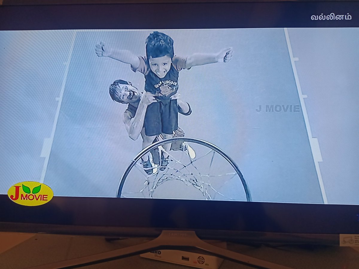 DharunPrakash24's tweet image. #Vallinam
One of my all time favourite ❤️😍

@dirarivazhagan sema padam 👌👌💥💥