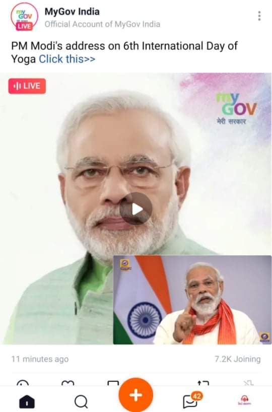 ImVijay183's tweet photo. Wah ek or desh me chaina ke Tv tut rahe or dusri or Hamare @PMOIndia @narendramodi ji Chinese app Helo par live hai !?
 #YogaDay #YogaDay2020 #CKMKB_Forever #bycottchina https://t.co/7atoy24O0N