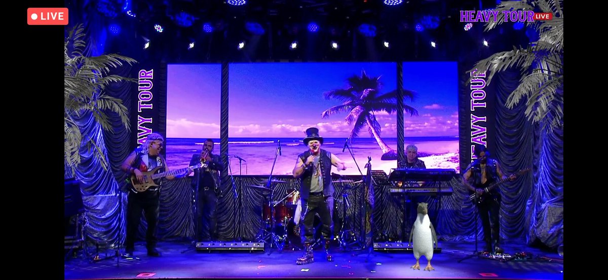 Mil felicidades querido <a href="/platanitoshow/">Platanito Show</a>, extraordinario!! 🎬
.
.
#platanitoheavytour #platanitoshow #streaming #comedia #Comedy #Risas #Carcajadas #diversion #alegria #superproducción #eticketlive <a href="/eticket/">ETICKET</a> <a href="/ForoVienaMx/">Foro Viena</a>