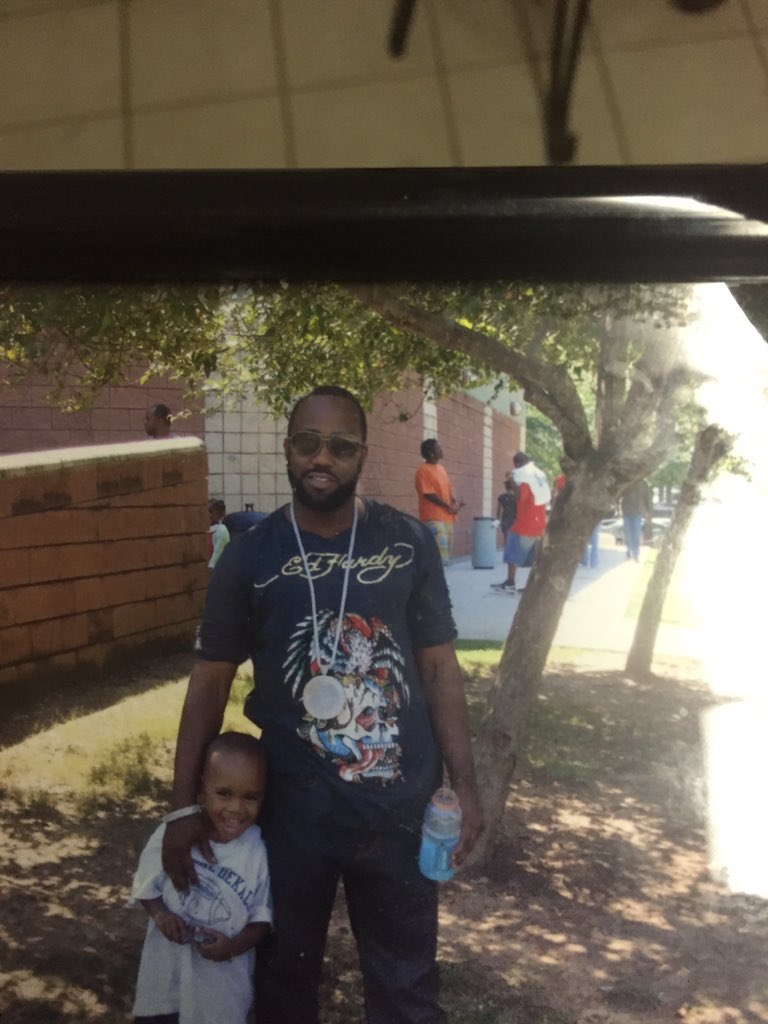1Keymigo's tweet photo. Happy Fatherโs Day pops #FreeMyOG https://t.co/39rxl8TYUY
