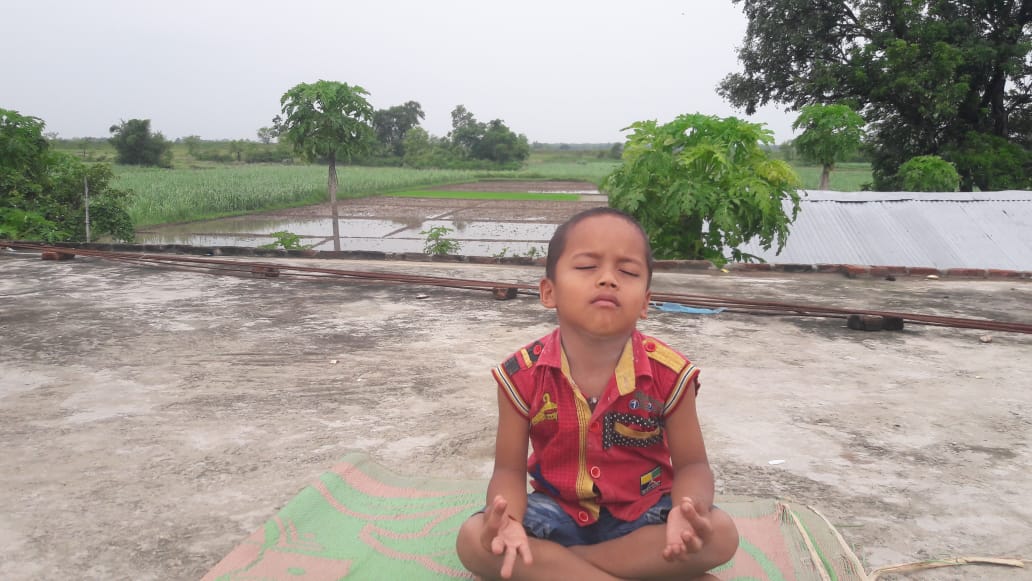 LOKESHPRATAPYA1's tweet image. Balrampur, U.P.
CSC Celebrate International Yoga Day 2020.

#CSCPeYoga
#IDoYogaAtHome
@CSCegov_
 @CSCUttarPradesh 
@Promo131292 
@divyadarshan08