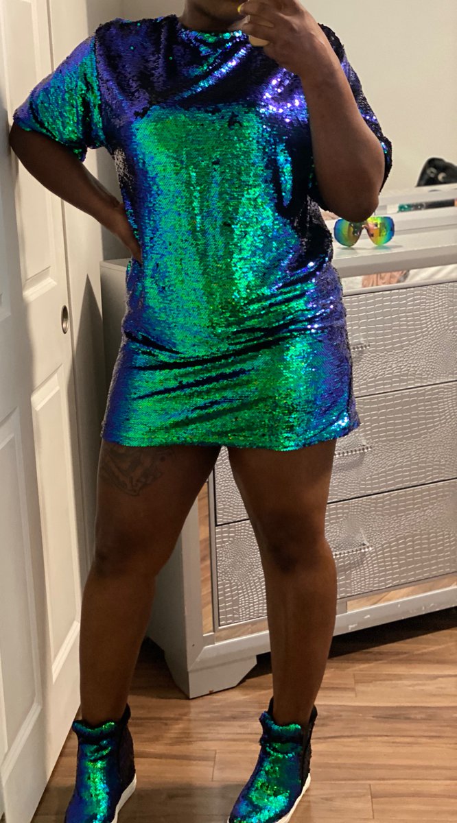 Follow me on Poshmark @mhunter2019(Matching Mo'Re) or on Instagram @stylish_darkqueenmo for this Gently used look!!!!