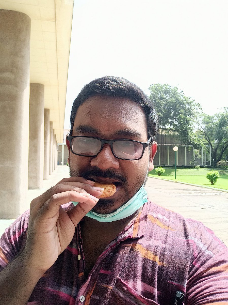Dibyasankardas's tweet photo. #solareclipse today from #mumbai #TIFR 
And mandatory eating during eclipse.
 But can you eat with mask on? 🤔
Noh! So have to remove mask and eat. 
#EclipseEating @asipoec @aniket_sule @IndiaImfs @ScienceMarchMum @tifrarnab @Bssallindia @BreakthroughWB https://t.co/DP8J37O0R4