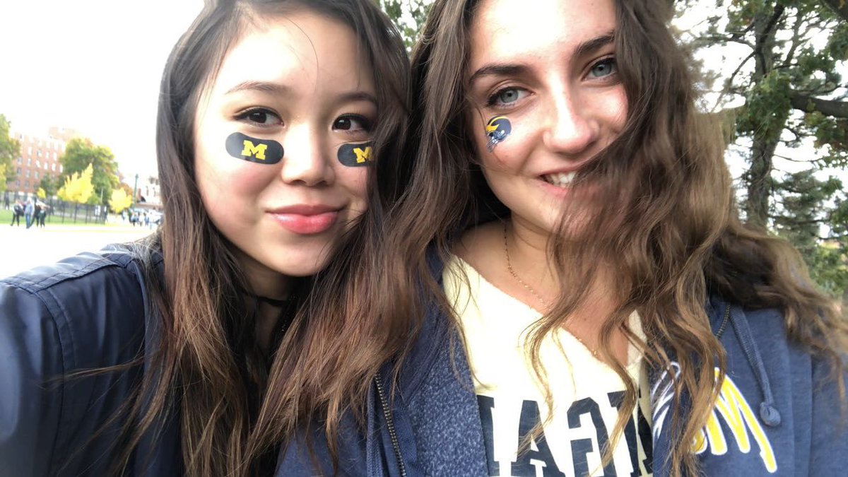 lyndsey791's tweet photo. Happy belated bday madz!! Ur in my heart 4ever &amp; I can’t wait for more decades to come 💖 https://t.co/e7ods6h1OD