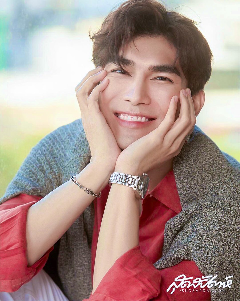 PHENOMewNAL's tweet photo. CEO และแฟนของเค้าาาา  #SUDSAPDAxMewInterview https://t.co/ZnYJ5byRie
